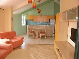 Hotel Pintar One Bedroom Baska (Krk)