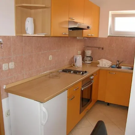 Pintar One Bedroom 3* Baska (Krk)