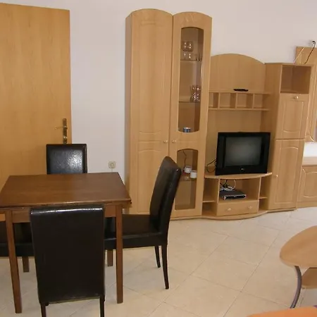 Pintar One Bedroom Hotel Baska (Krk)