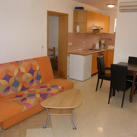 Pintar One Bedroom فندق